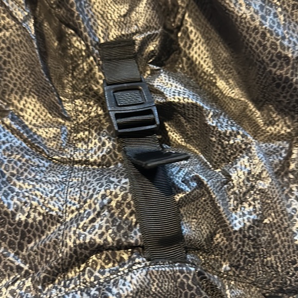 NWOT Free People Movement Diamond Back Reflective Crop Jacket - Picture 14 of 14